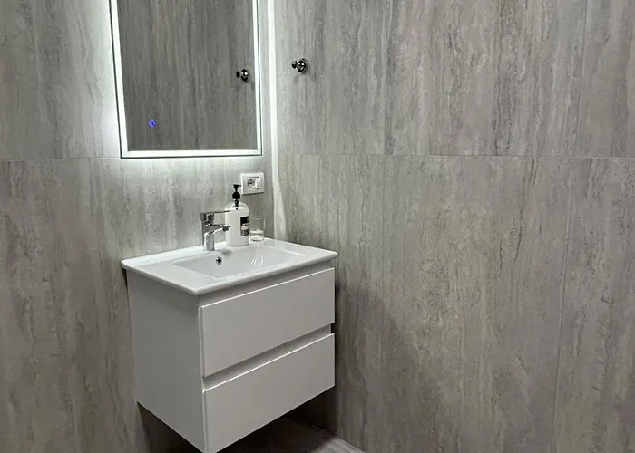 Apartman 10-th Floor Flat With Stunning View Tirana