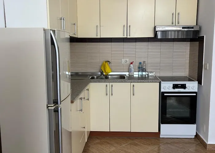 Apartman 10-th Floor Flat With Stunning View *