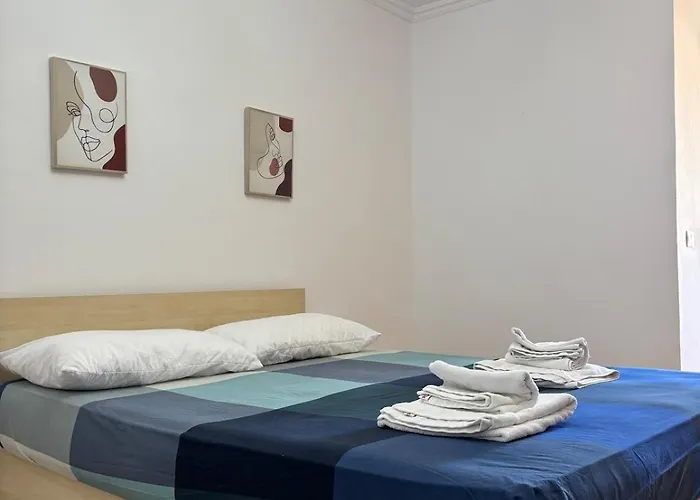 10-th Floor Flat With Stunning View Apartment