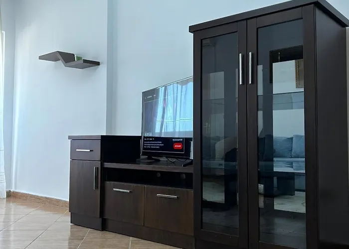 10-th Floor Flat With Stunning View Apartment *